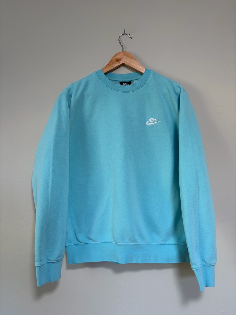 Nike Women's Crewneck Sweatshirt in Aqua Blue